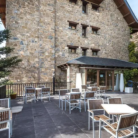 Snoe De Sallent 4 Hotel 4*